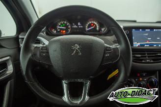 Peugeot 2008 1.2 Airco Navi 78.059 km picture 3