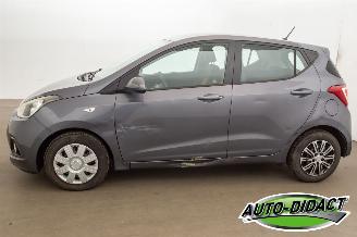 Hyundai I-10 1.0 Automaat Airco picture 37