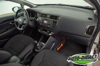 Kia Rio 1.4 CVVT Clima Super Pack picture 17