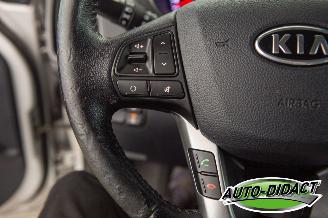 Kia Rio 1.4 CVVT Clima Super Pack picture 13