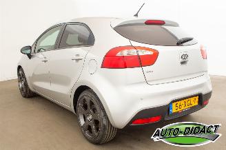 Kia Rio 1.4 CVVT Clima Super Pack picture 3