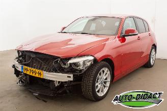 Coche accidentado BMW 1-serie 118i Automaat Clima Navi Corporate Lease Executive 2017/8