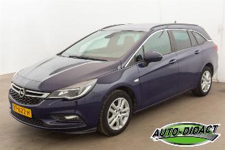Damaged car Opel Astra 1.4 Sports Tourer Navi Clima Business+ 2018/1