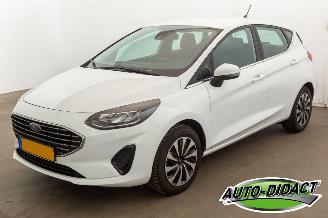 Vaurioauto  passenger cars Ford Fiesta 1.0 EcoBoost 65.443 km Clima Navi Titanium 2022/7