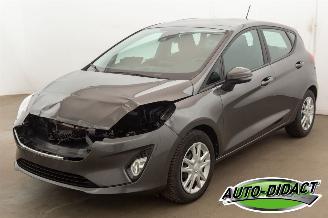 Coche accidentado Ford Fiesta 1.0 82.494 km Airco Navi 2018/8