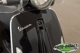 Vespa  Primavera 12.399 km picture 16