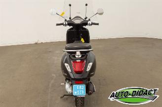 Vespa  Primavera 12.399 km picture 22