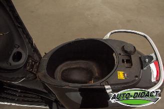 Vespa  Primavera 12.399 km picture 8