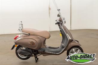 Vespa  Primavera 9644 km picture 12