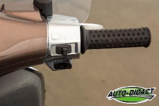 Vespa  Primavera 9644 km picture 7