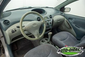 Toyota Yaris 1.3-16V Automaat VVT-i Sol picture 20