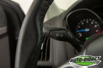 Ford Focus Wagon 1.0 Airco EcoBoost Edition picture 16