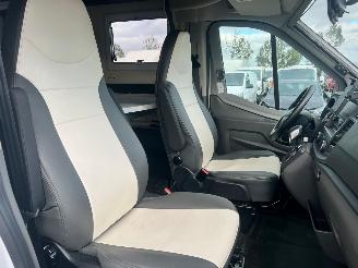 Ford  Transit 2.0 Automaat 46.526 km picture 17