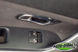 Kia Cee d 1.6 GDI 117.593 Clima Navi Camera ComfortPlusLine Navigator picture 14