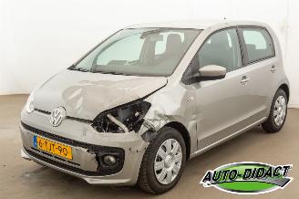 Unfallwagen Volkswagen Up! 1.0 high up! 122.047 km Airco BlueMotion 2014/3