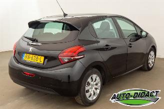 Peugeot 208 1.2 Automaat Airco Navi PureTech Active picture 4