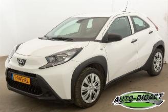 skadebil auto Toyota Aygo X 1.0 VVT-i MT 65.635 km Airco 2023/9