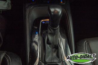 Toyota Corolla Touring Sports 2.0 Hybrid Pano Leder Clima Navi Premium picture 10