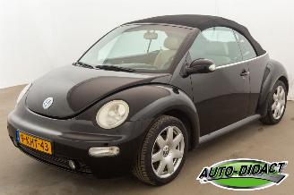 krockskadad bil auto Volkswagen New-beetle 2.0 Cabriolet Highline Airco 2003/4