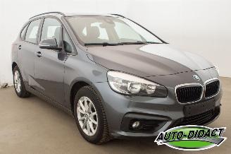 BMW 2-serie 216d Clima Navi Pano Active Tourer picture 6