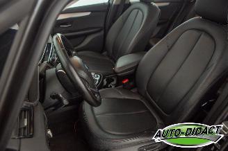 BMW 2-serie 216d Clima Navi Pano Active Tourer picture 32