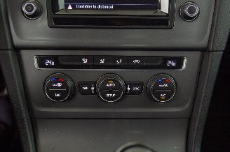Volkswagen Golf 1.6 TDI Clima Navi picture 10