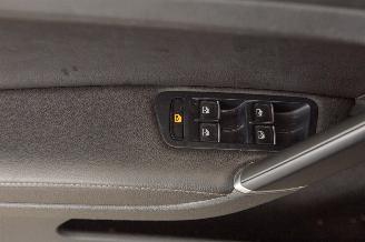 Volkswagen Golf 1.4 TSI Automaat Clima Navi Leder picture 15