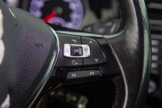 Volkswagen Golf 1.4 TSI Automaat Clima Navi Leder picture 18