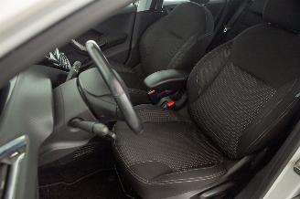Peugeot 208 1.2 PureTech Automaat 107.250 km Navi Clima Allure picture 26