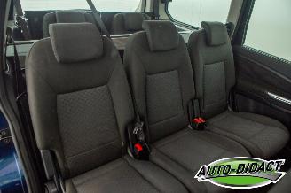 Ford Galaxy 2.0-16V 7p. Clima Ghia Limited picture 19