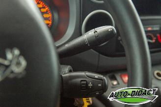 Peugeot Partner 122 1.6 BlueHDi Airco 100 L1 XR S&S picture 12