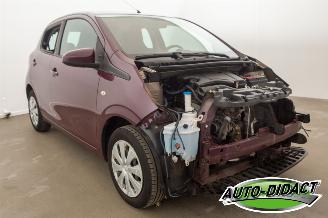 Peugeot 108 1.0 e-VTi  106.332 km Airco Active picture 2