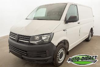 skadebil bedrijf Volkswagen Transporter 2.0 TDI 154.396 km Airco 2019/9
