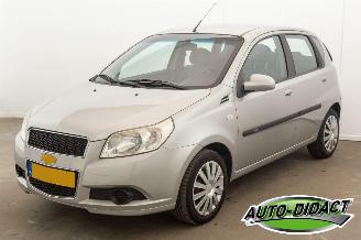 damaged passenger cars Chevrolet Aveo 1.4 16V Automaat 79.492 km Airco LS 2008/9