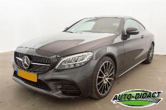 damaged passenger cars Mercedes C-klasse Coupé 200 Automaat Clima Navi Camera MOTORSCHADE Advantage Pack 2018/11