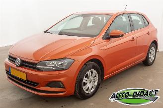 Coche accidentado Volkswagen Polo 1.0 TSI 27.441 km Airco 2021/6