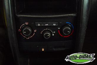 Peugeot 207 1.4 VTi X-line Airco picture 9