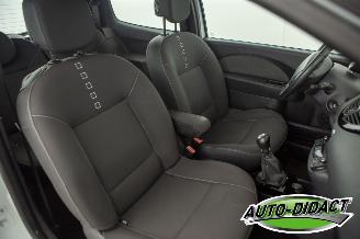 Renault Twingo 1.2 16V Dynamique Clima picture 14