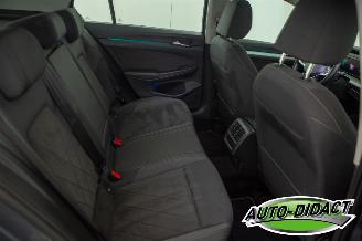 Volkswagen Golf 1.0 TSI 106.293 km Digi Dash Clima Navi Life Business picture 24