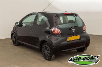 Toyota Aygo 1.0 12V Comfort Navigator picture 4
