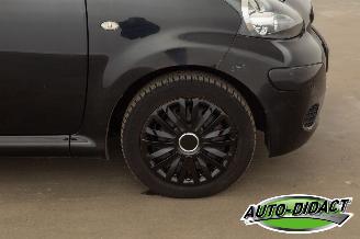 Toyota Aygo 1.0 12V Comfort Navigator picture 29