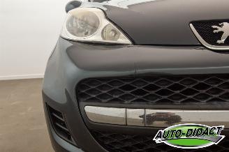Peugeot 107 1.0-12V Airco Millesim 200 picture 26