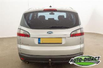 Ford S-Max 2.0-16V Clima Navi picture 29