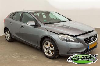 Volvo V-40 1.6 T2 Clima Navi MOTORSCHADE Kinetic picture 2
