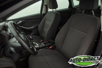 Ford Focus 1.0 EcoBoost Airco Navi Koppakking vervangen Edition picture 26