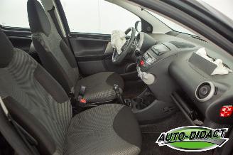 Toyota Aygo 1.0 VVT-i Airco 118.158 km Comfort picture 16