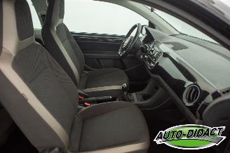 Volkswagen Up! 1.0 high up! Airco Stoelverwarming picture 15