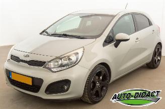 Schadeauto Kia Rio 1.2 CVVT Clima Super Pack 2011/12