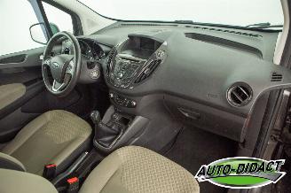 Ford Tourneo Courier 1.0 Titanium 5p Clima Carpas picture 18