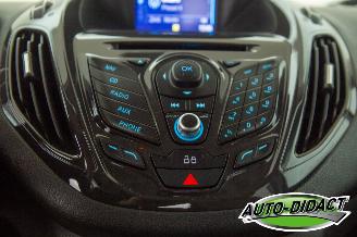 Ford Tourneo Courier 1.0 Titanium 5p Clima Carpas picture 8